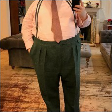 vestibilità pantaloni per taglie forti